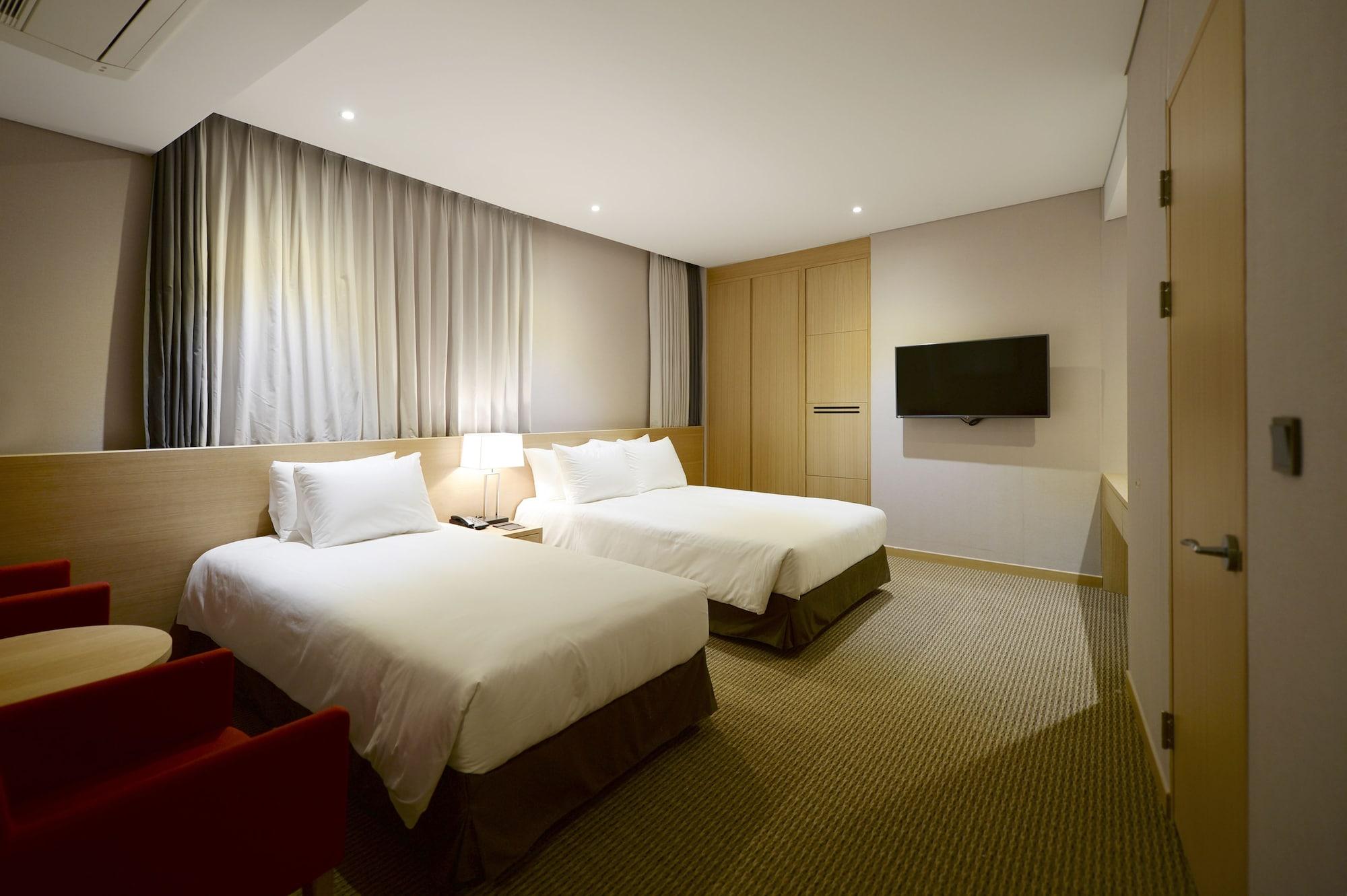 Hotel New Oriental Myeongdong Seúl Exterior foto