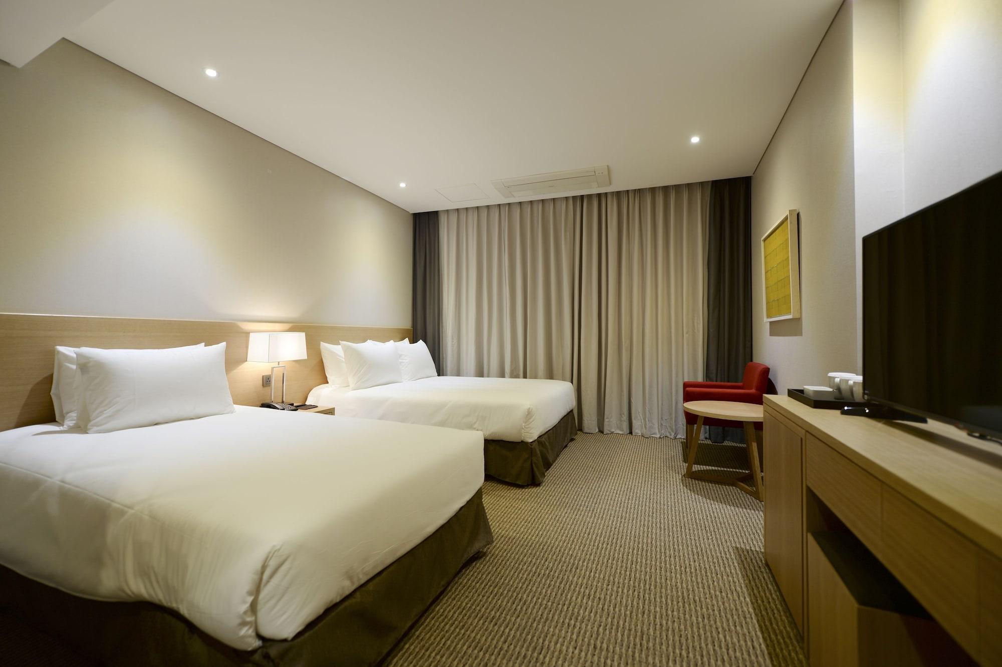 Hotel New Oriental Myeongdong Seúl Exterior foto