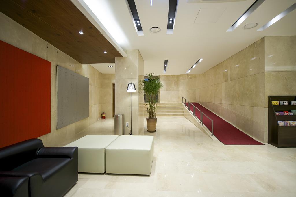Hotel New Oriental Myeongdong Seúl Exterior foto